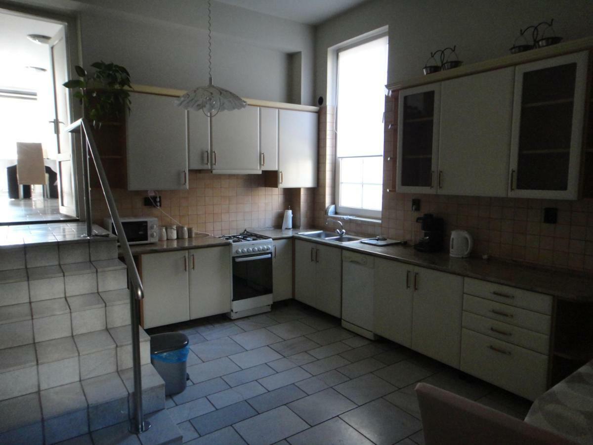 Appartamento Liliom Szeged Esterno foto